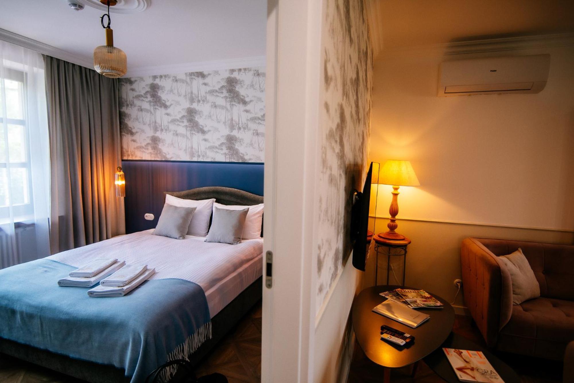 Apartamenty Chopina Stare Miasto Zamosc, Apartamenty Dwuosobowe, Apartamenty Czteroosobowe Z Prywatna Sauna Buitenkant foto