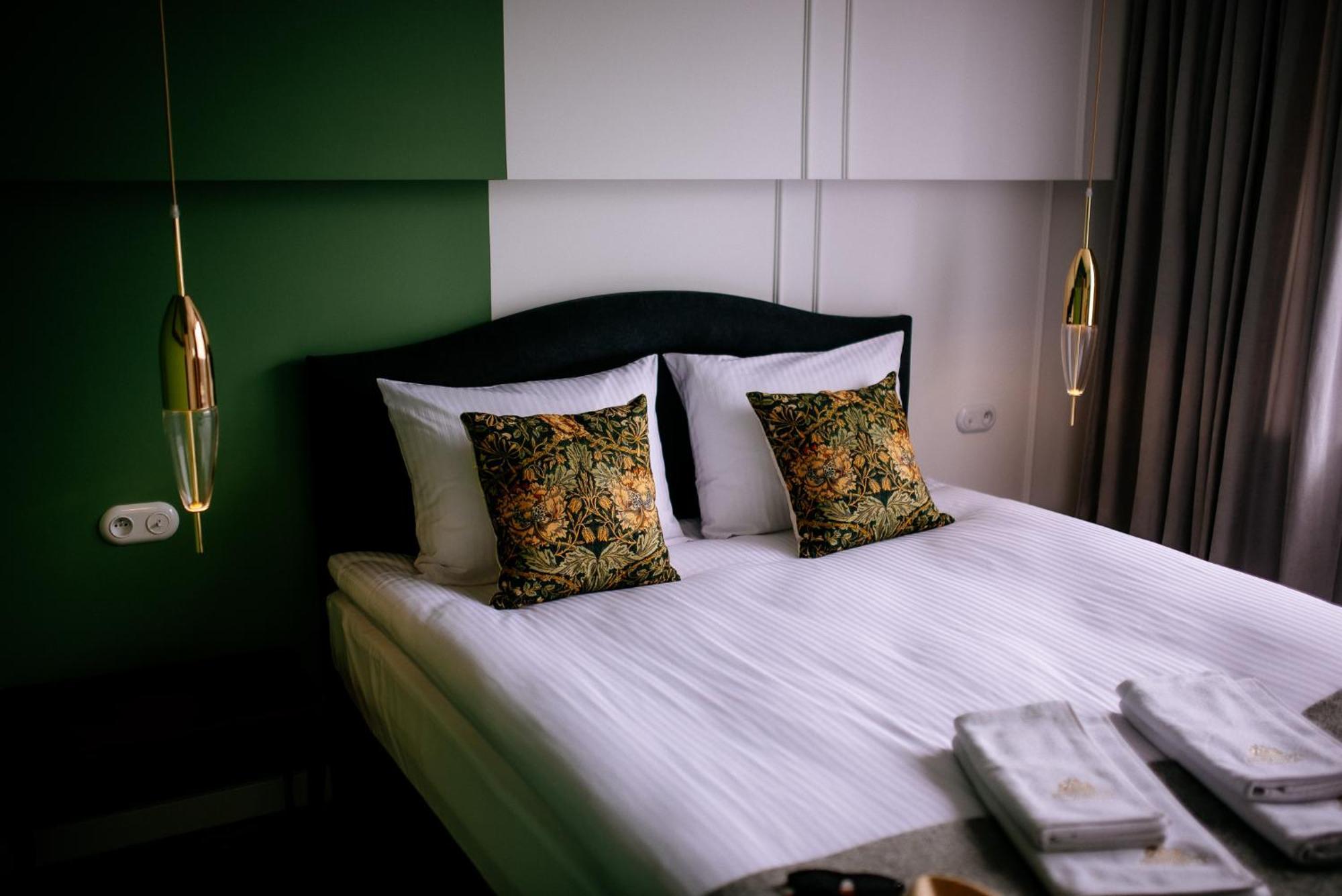 Apartamenty Chopina Stare Miasto Zamosc, Apartamenty Dwuosobowe, Apartamenty Czteroosobowe Z Prywatna Sauna Buitenkant foto